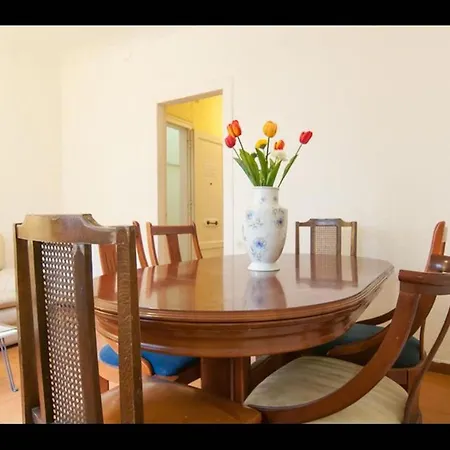 In Guest - Private With Sunny Terrace Of 200m2 8 * Barcelona